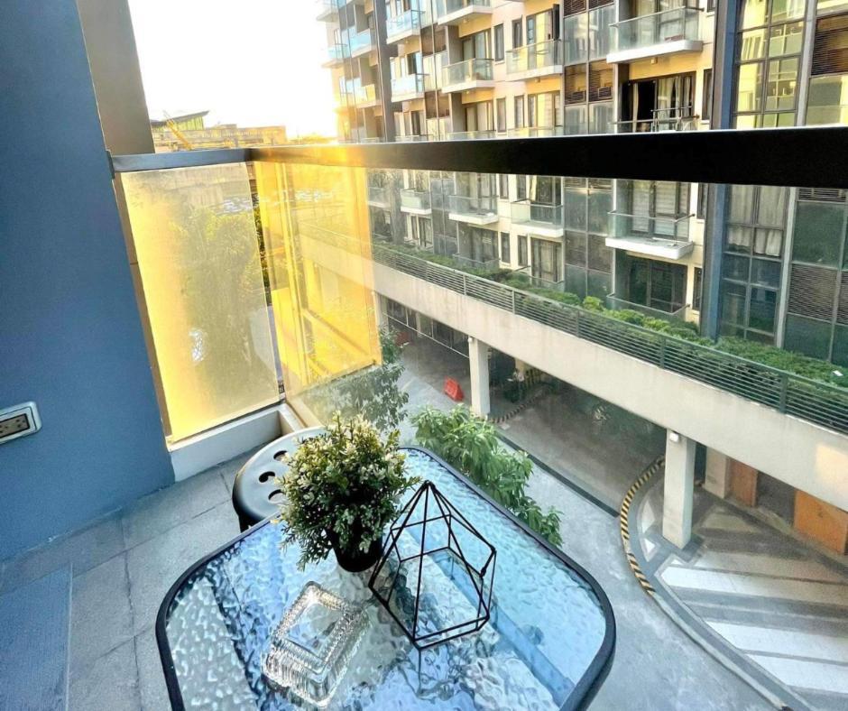 Lovely Unit With Free Wi-Fi & Netflix I Across Naia T3 Airport Manilla Buitenkant foto